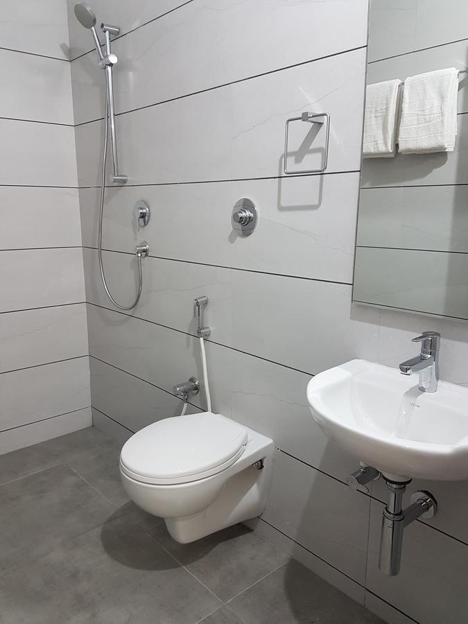 Oceanside Mahabalipuram - With Beach Access Exterior photo