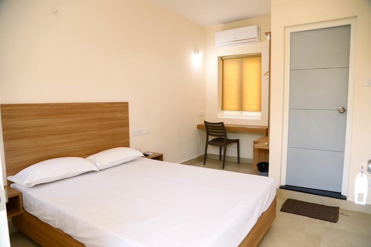 Oceanside Mahabalipuram - With Beach Access Exterior photo